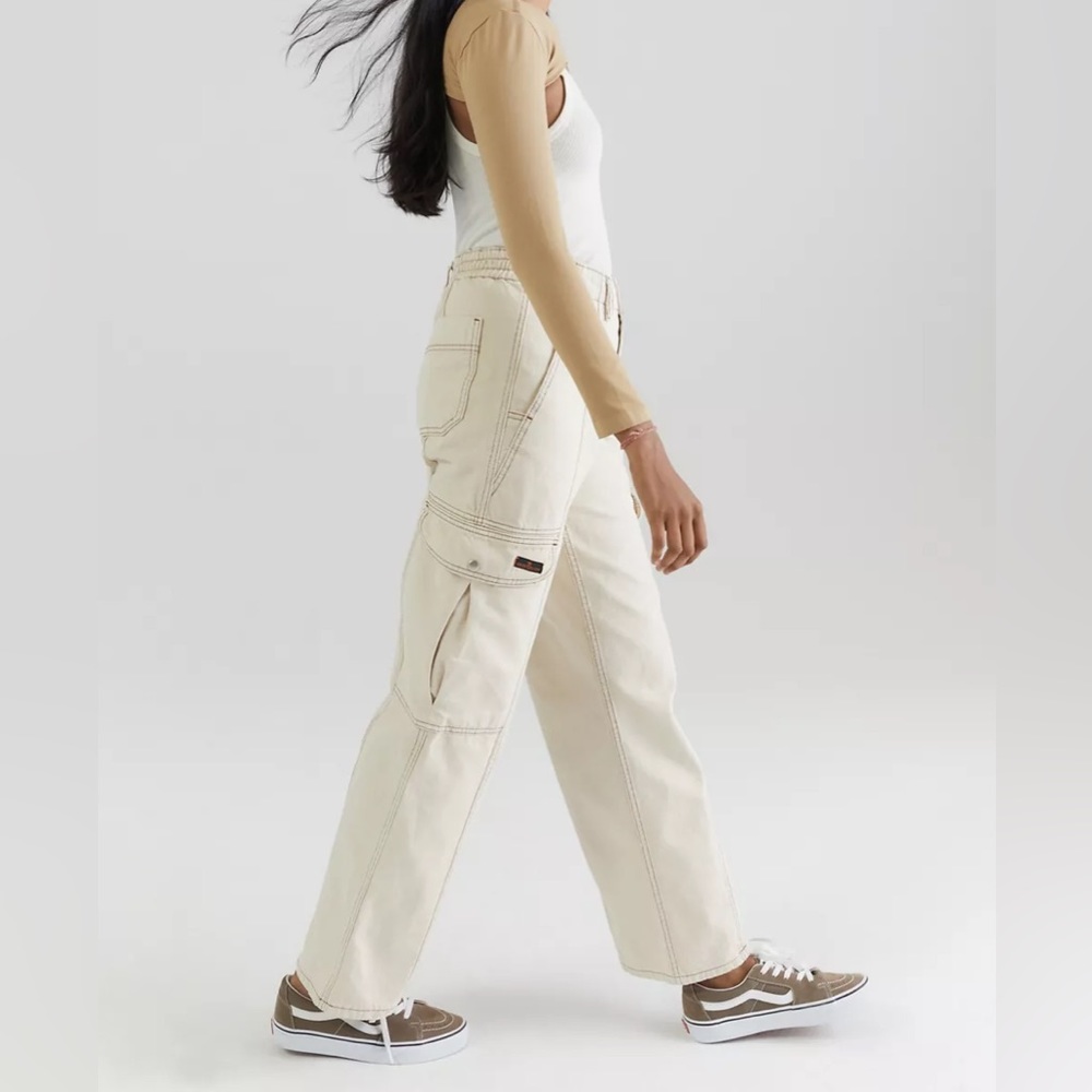 NWT UO Slouchy Skater Cargo Ru Jeans - Cream